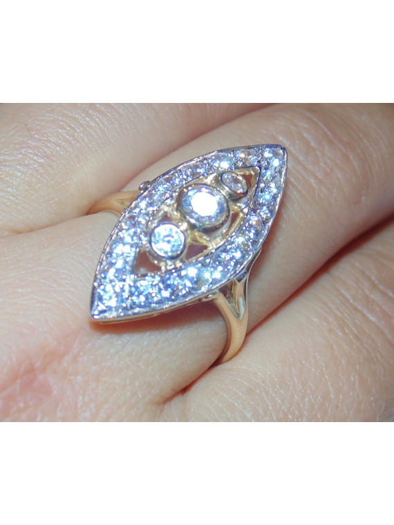 Bague Marquise Oxydes de Zirconium Or 18 Carats