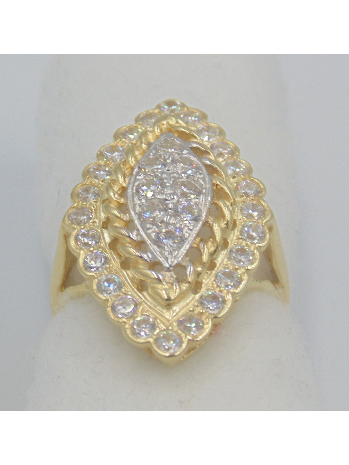 Bague Marquise Oxydes de Zirconium Or 18 Carats 