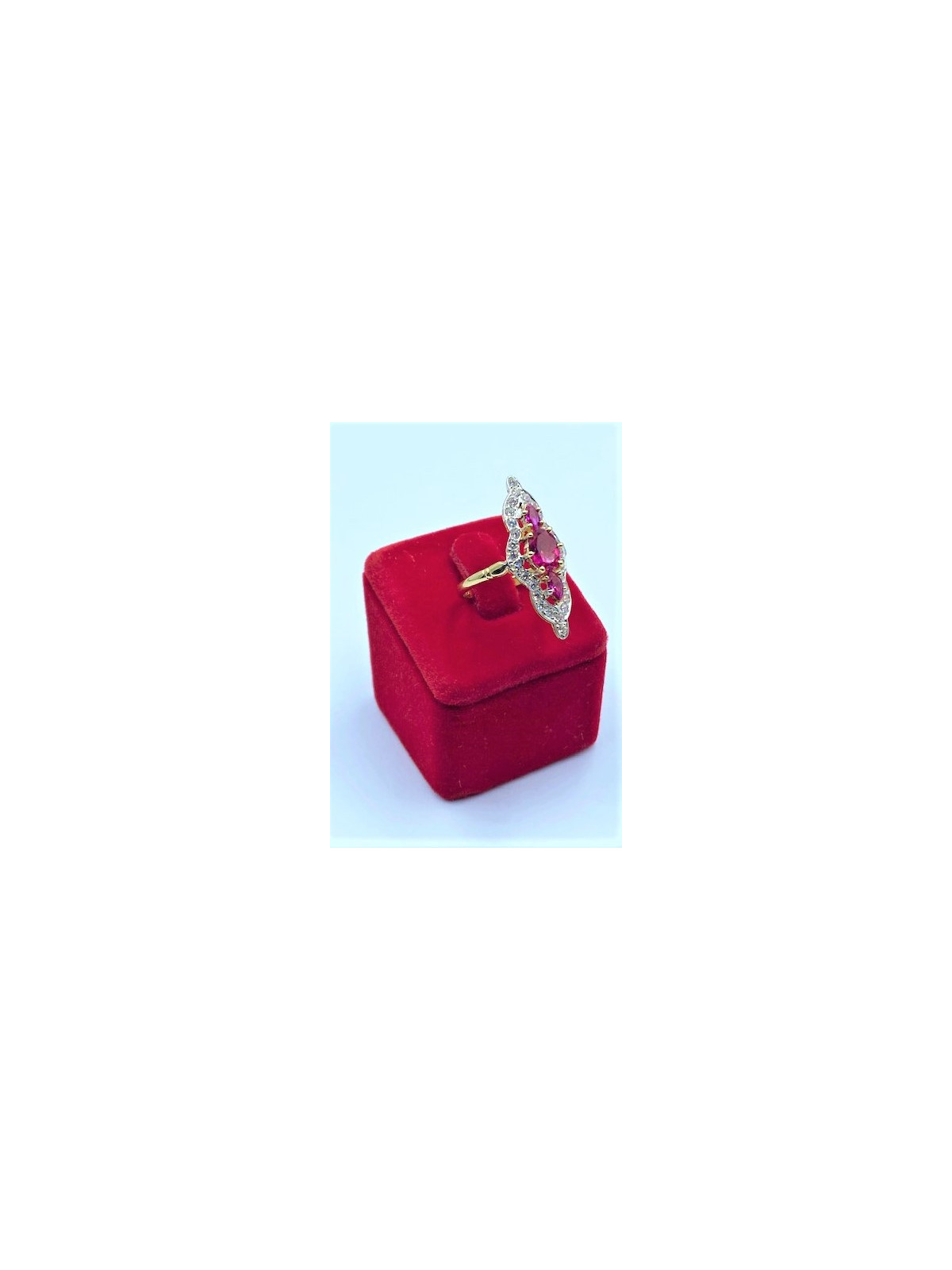 Bague Marquise Rouge Or 18 Carats