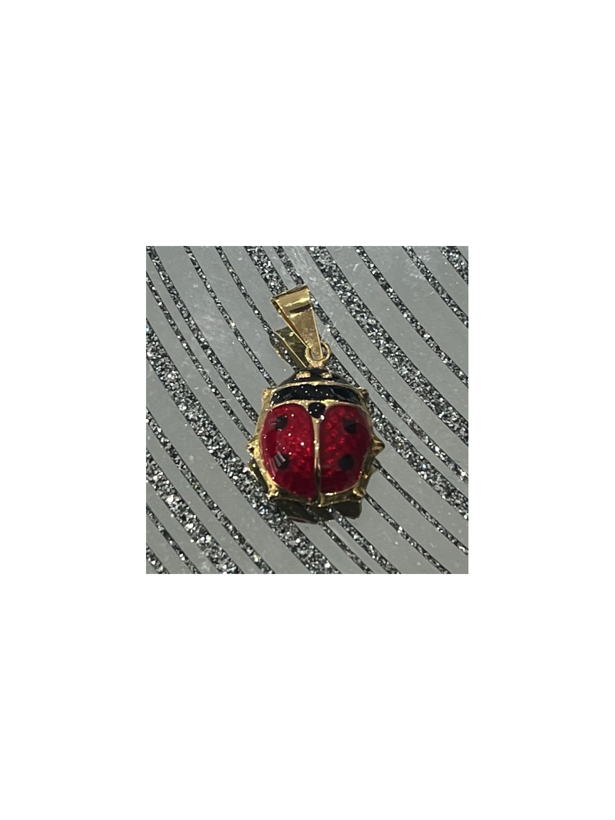 Pendentif coccinelle or 18 carats