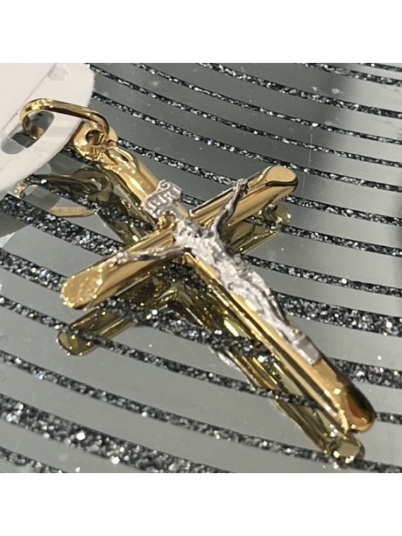 Pendentif croix Jesus 